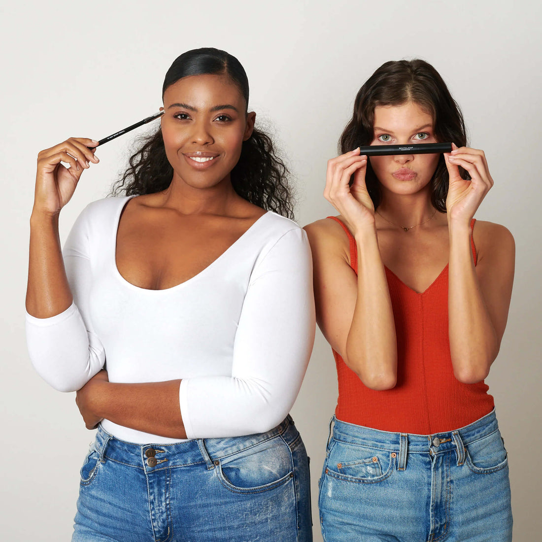 10 Questions with Alexus and Kim